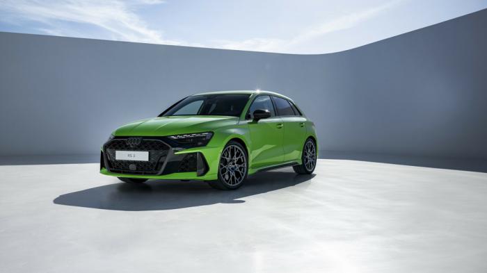 Νέες τιμές για το ανανεωμένο Audi RS3 στην Ελλάδα 